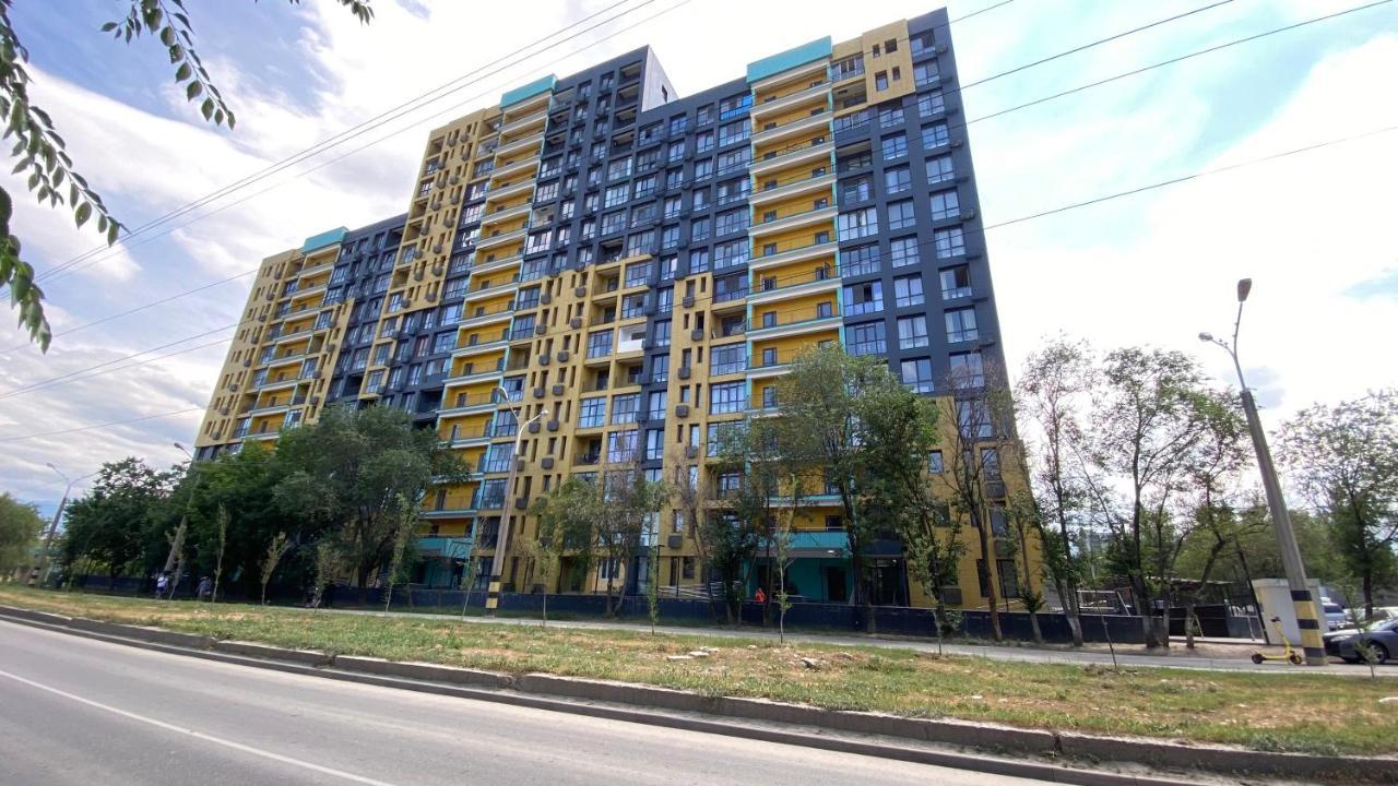 Heaven Apartment Mountain View Almaty Eksteriør billede